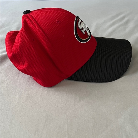 San Francisco 49ers 39Thirty hat (New Era brand) | SM/MED - Picture 2 of 4